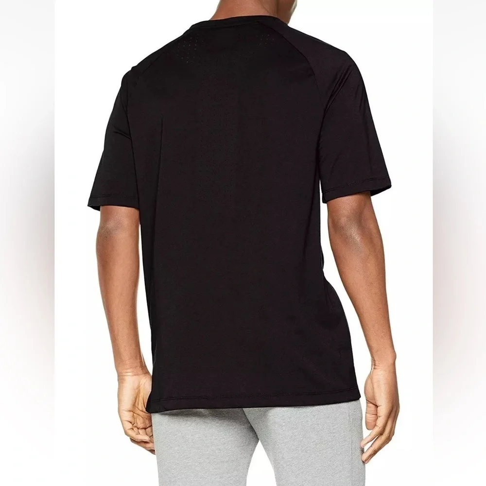 Nike Sportswear Men's Bonded Short Sleeve‎ Black Top (886191-010) - Size S